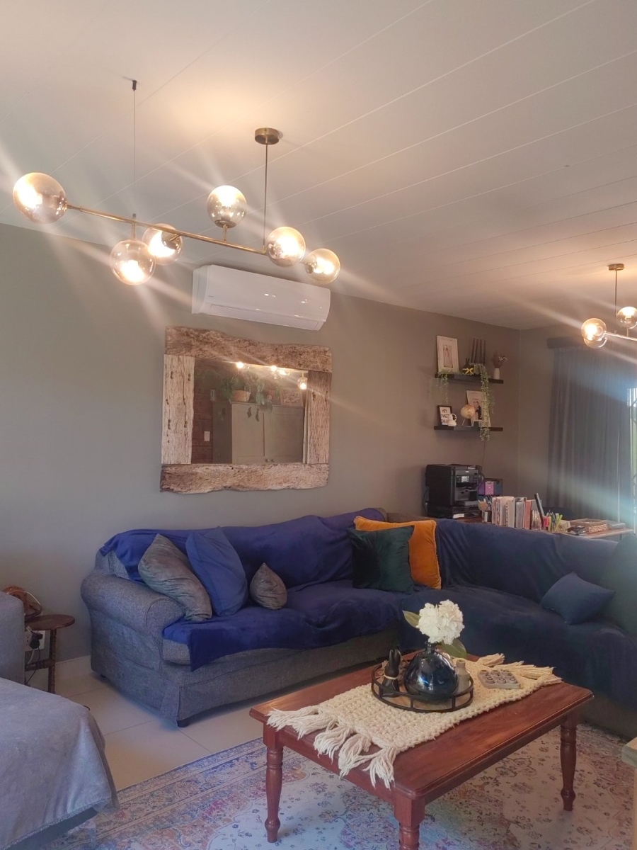 4 Bedroom Property for Sale in Hillcrest Northern Cape
